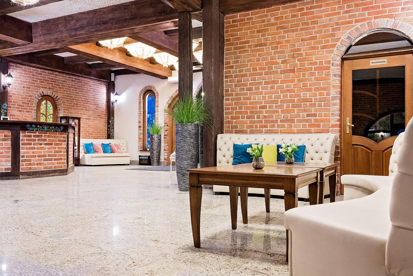 סימבארק Hotel Szymbark מראה חיצוני תמונה