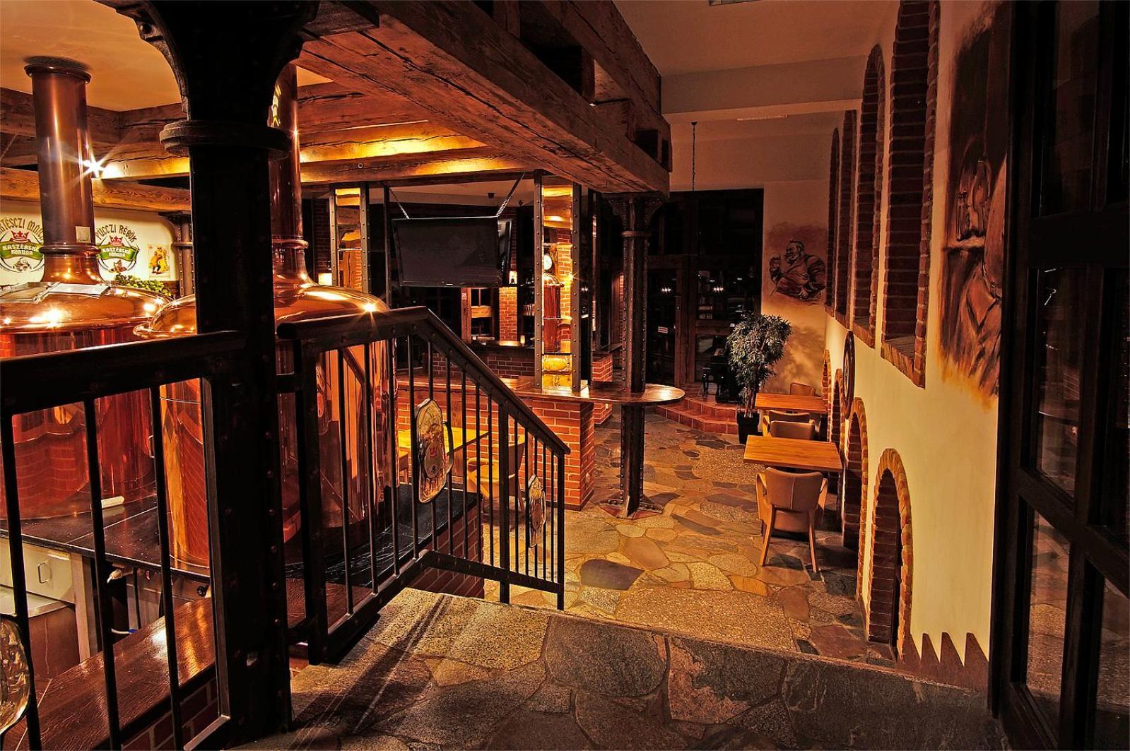 סימבארק Hotel Szymbark מראה חיצוני תמונה